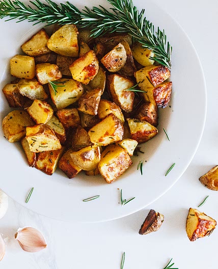 Roasted Garlic Rosemary Yukon Potatoes