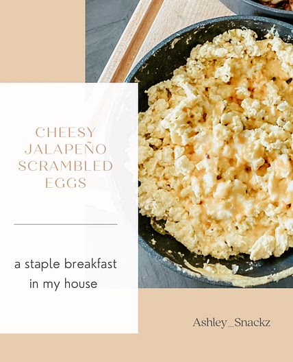 Cheesy Jalapeño Scrambled Eggs