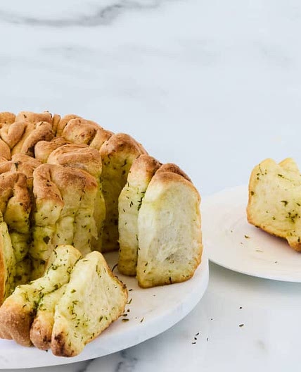 Herb and garlic pull-apart bread