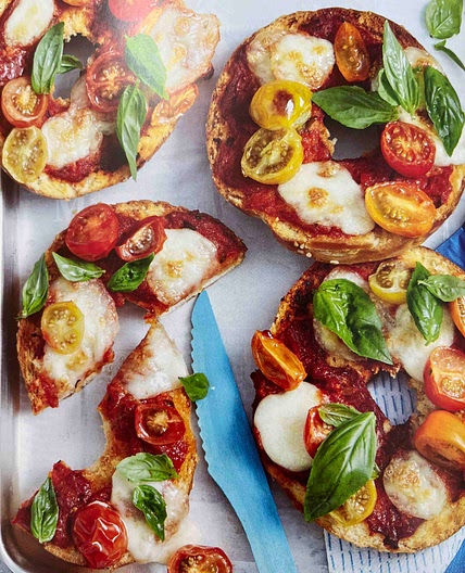 Margherita Bagel pizzas