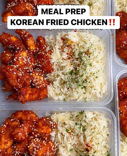 HIGH PROTEIN MEAL PREP CRISPY &amp; STICKY KOREAN FRIED CHICKEN‼️ (350 Cals, 32g Protein, 8g Fat, 36g Carbs per meal) •Fridge up to 3 days or freeze up to 3 months 🙏 The ingredients used in this is to make one big meal prep to then portion equally into 5 