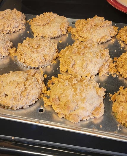 BANANA CRUMB MUFFINS