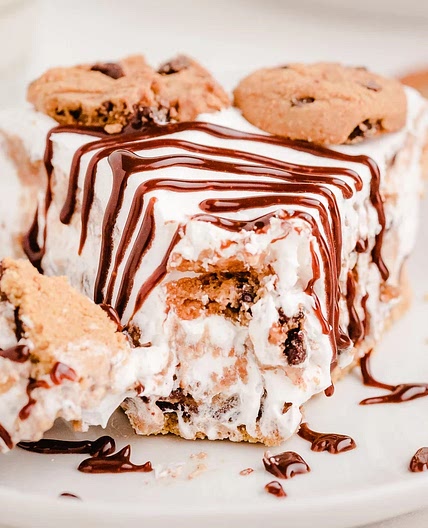 CHOCOLATE CHIP COOKIE PIE