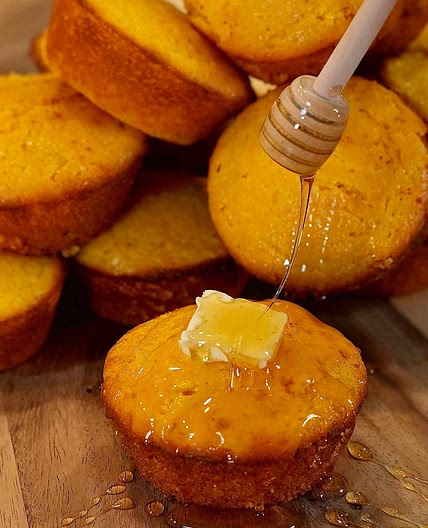 Honey Butter Cornbread Muffins 