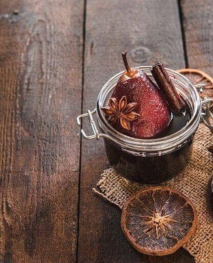 Poire pochée aux epices
