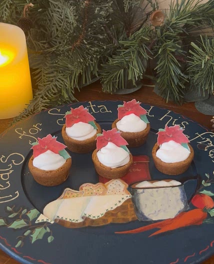 Gingerbread Carmel milk chocolate cups
