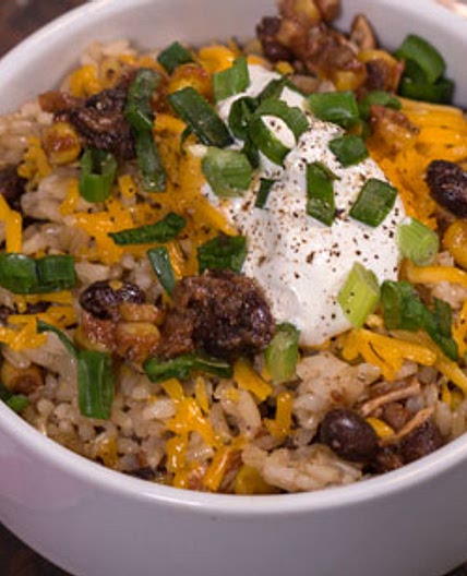 Easy Slow Cooker Burrito Bowls