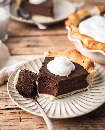Vegan Chocolate Cream Pie (No tofu or nuts!)