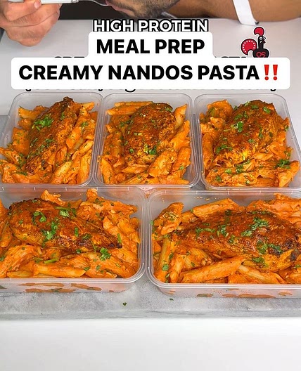 HIGH PROTEIN MEAL PREP CREAMY NANDOS CHICKEN PASTA‼️