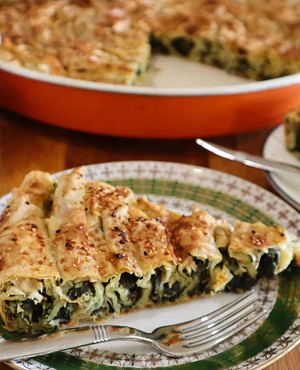 Turkish Rolled Spinach Borek “Ispanaklı Börek”
