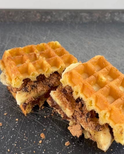Nutella Waffel Sandwich