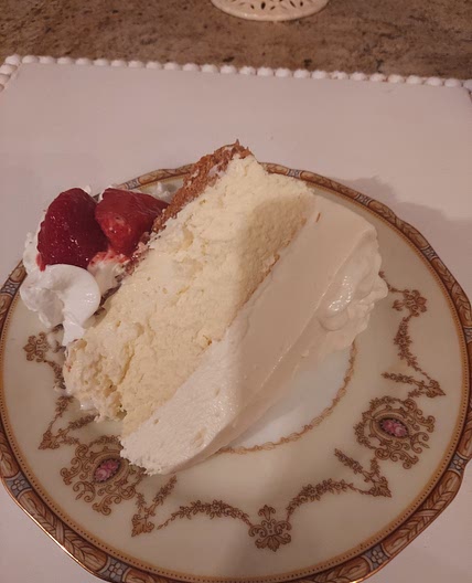 Vanilla cheesecake with white chocolate mousse