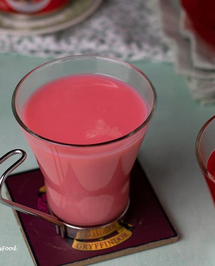 Sirap Bandung (Rose Syrup with Milk)