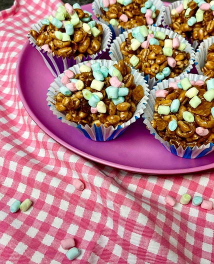 Chocolate Marshmallow Ganache Crunch Cakes 