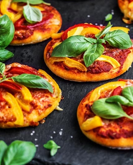 Quark-Öl-Teig für Mini-Pizzen