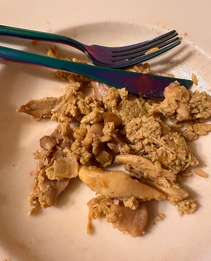 Chicken and chestnut omelet