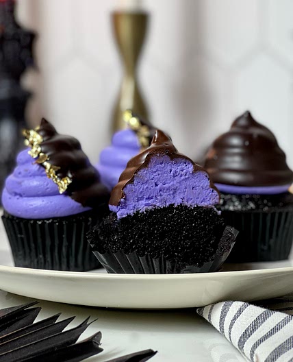 Black Velvet Dipped Cupcakes