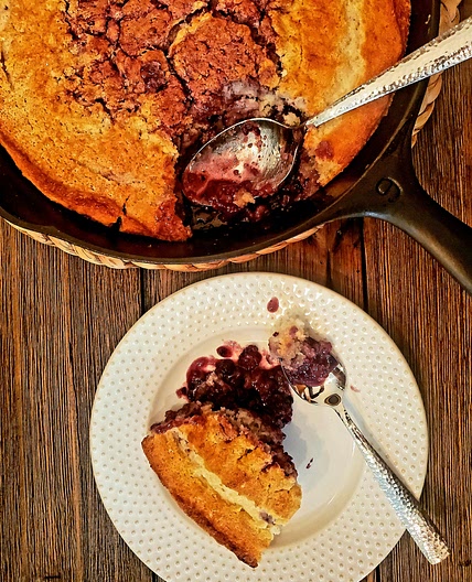 Iron Skillet Black Berry Cobbler