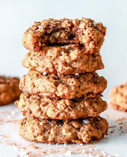 Gingerbread Oatmeal Cookies