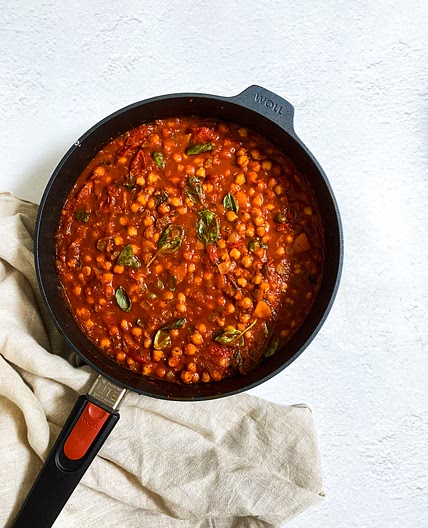 Braised Chickpeas In Tomato