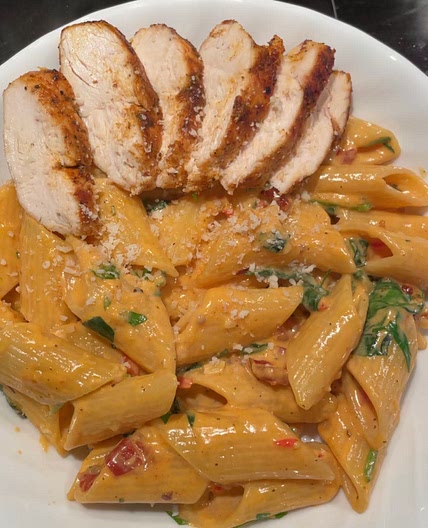 Tuscan Chicken Pasta