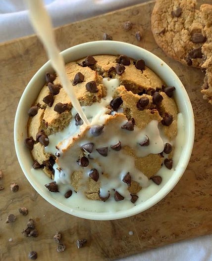 CHOC CHIP COOKIE BAKED OATS 🍪🥛