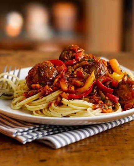Meatball goulash with pasta