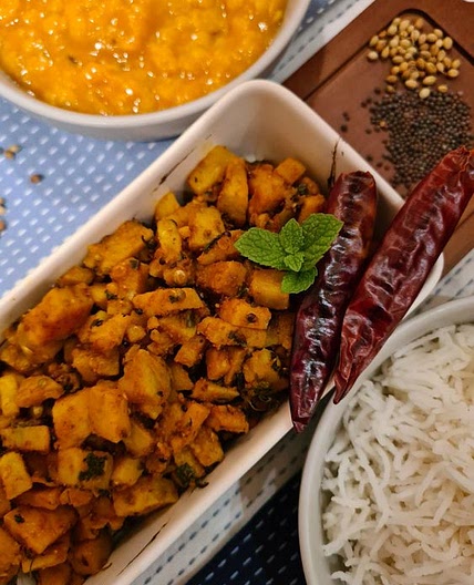 Jeera Aloo (Spiced Cumin Potatoes)