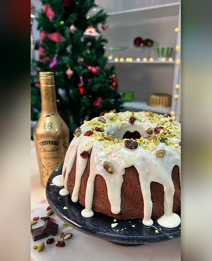 Dee's Baileys Frosted Bundt Cake