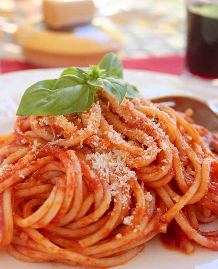 Pasta With red sauce