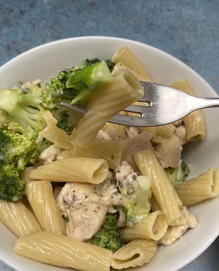 Creamy Chicken and Broccoli Pasta Recipe