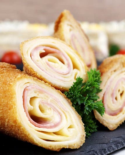 Pancaces with ham and cheese