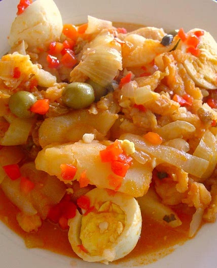Bacalao a la Vizcaina (Basque-Style Codfish Stew)