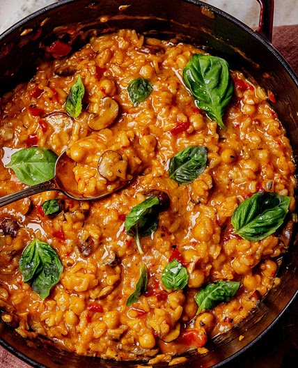 One Pot Chickpeas and Rice! Vegan