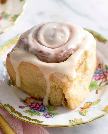 Cinnamon rolls