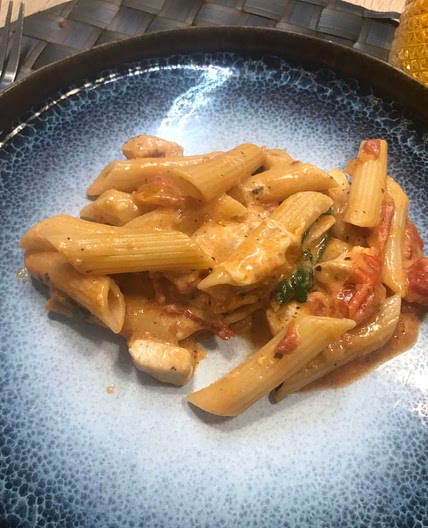 Creamy tomato pasta
