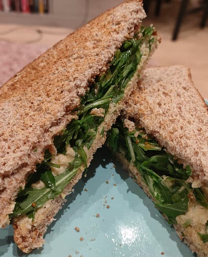 Hummus, Chutney and Rocket Toastie