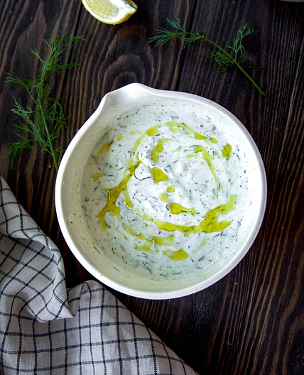 10 Minute Vegan Tzatziki