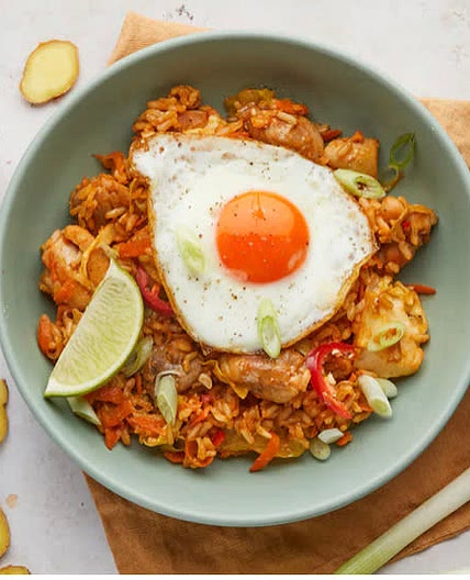 Chicken nasi goreng 