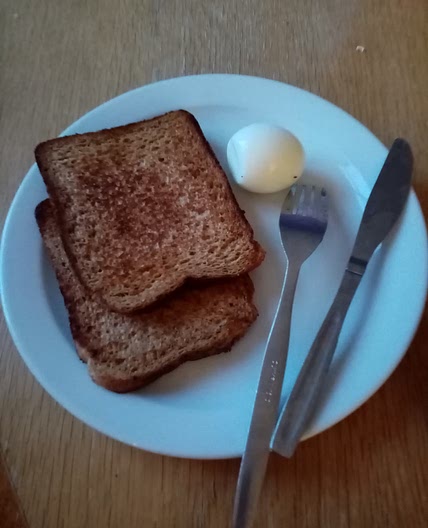 Sesame eggs on toast