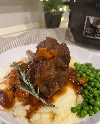 Slow Cooker Lamb Shanks