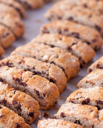 Gluten-Free Almond Biscottis 