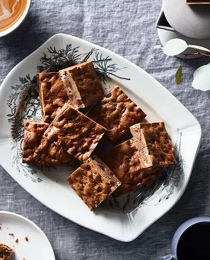 Malted Chocolate Chunk Cookie Bars