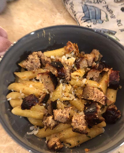 Sun-Dried Tomato Pasta with Chicken and Mozzarella