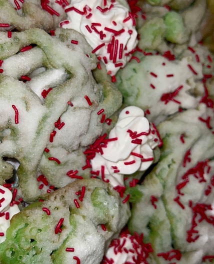 Grinchmas Themed Funnel Cake