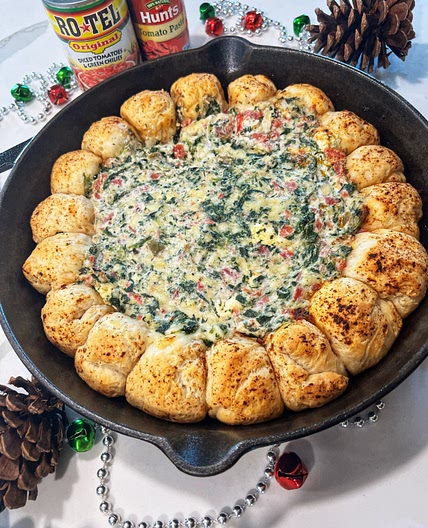 Spinach Dip Biscuit Wreath — Angiela Eats - Quick, Easy, & Delicious Recipes