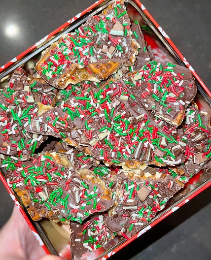 Peppermint Christmas Crack