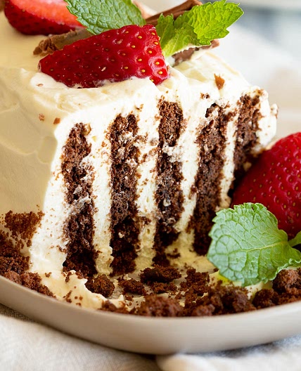 The Easiest Chocolate Ripple Cake
