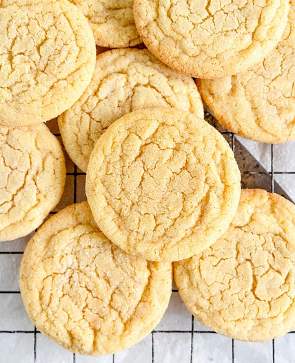 Soft and Chewy Classic Vanilla Cookies