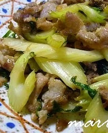 Stir Fried Pork Slices, Celery and Cabbage